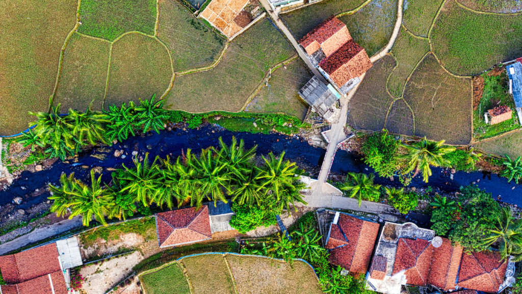 பரமக்குடி அருகில் மடந்தை கிராமத்தில் ஒரு ஏக்கர் ரூ.3,50,000 க்கு விவசாய நிலங்கள் விற்பனை (1)